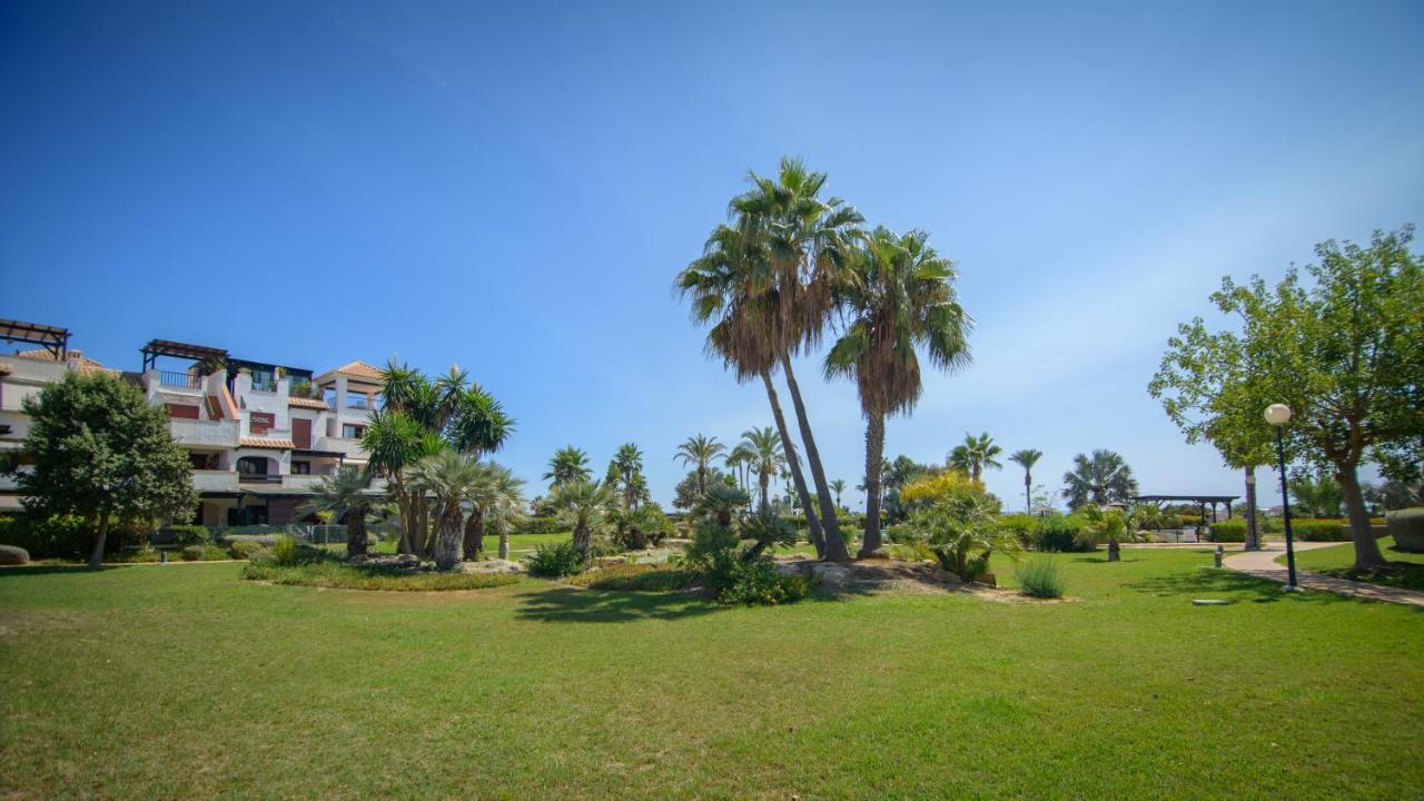 Mediterranea 2 Vera Playa Jardines Tus Momentos Frente Al Mar Exterior foto